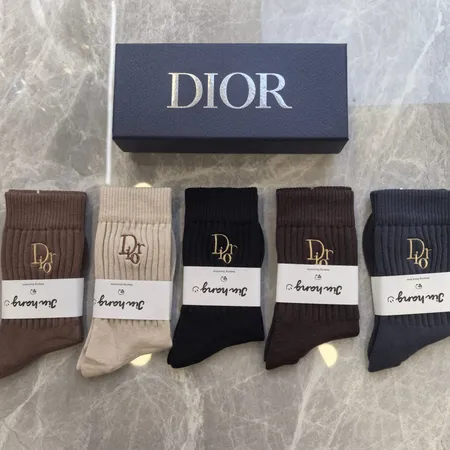 スーパーコピー ディオール 靴下