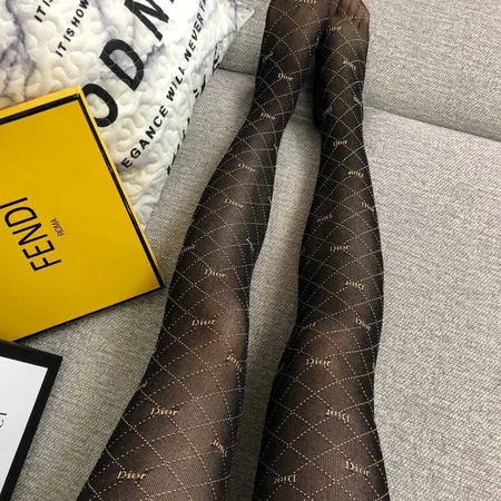スーパーコピー ディオール 靴下