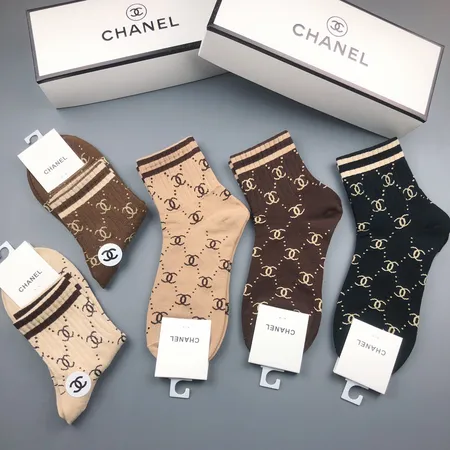 スーパーコピー シャネル 靴下