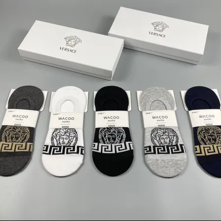 スーパーコピー ヴェルサーチ 靴下