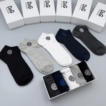 スーパーコピー ミュウミュウ 靴下