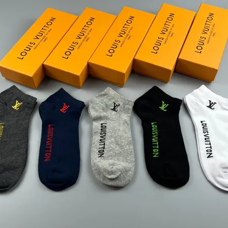 スーパーコピー ルイヴィトン 靴下