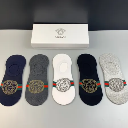 スーパーコピー ヴェルサーチ 靴下