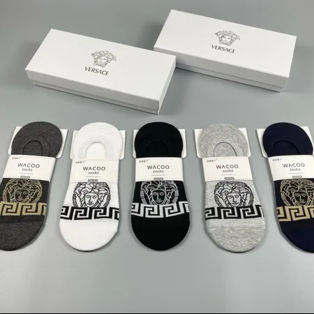 スーパーコピー ヴェルサーチ 靴下