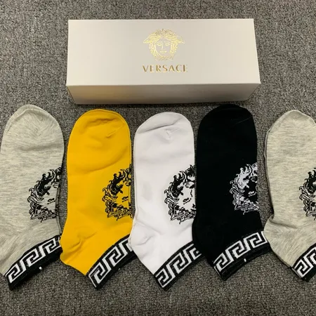 スーパーコピー ヴェルサーチ 靴下