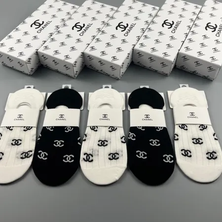 スーパーコピー シャネル 靴下
