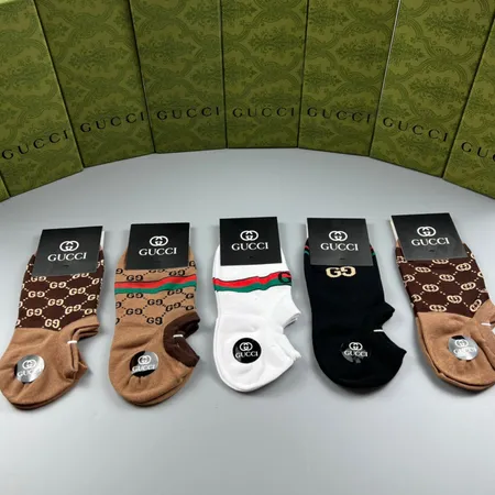 スーパーコピー グッチ 靴下