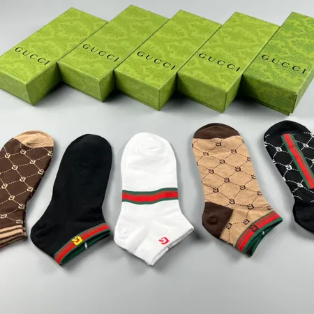 スーパーコピー グッチ 靴下