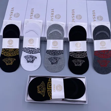 スーパーコピー ヴェルサーチ 靴下