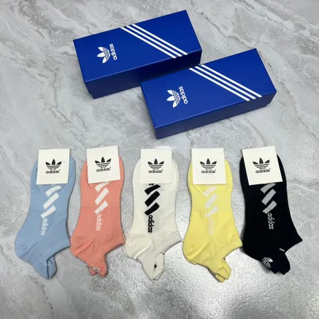 スーパーコピー アディダス 靴下