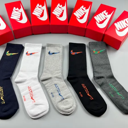 スーパーコピー ナイキ 靴下
