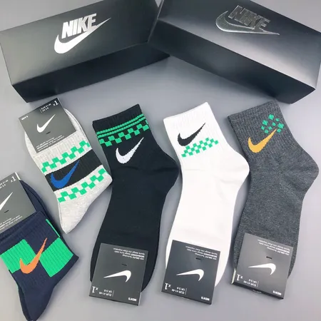 スーパーコピー ナイキ 靴下