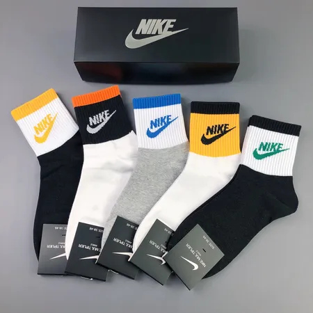 スーパーコピー ナイキ 靴下