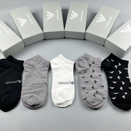  スーパーコピー アルマーニ 靴下