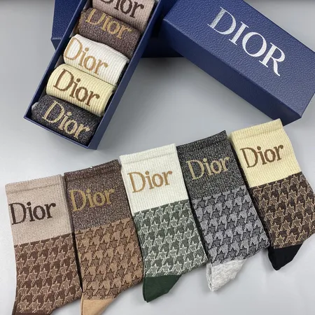  スーパーコピー ディオール 靴下