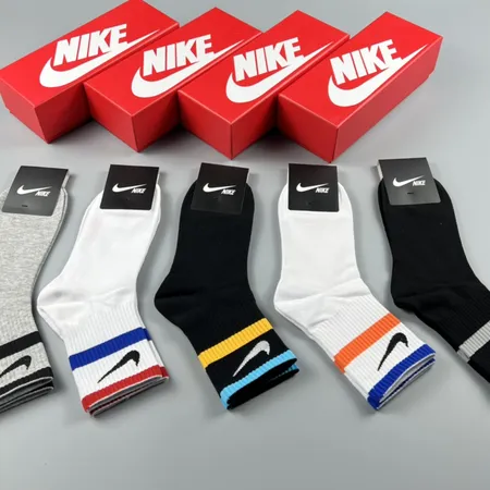 スーパーコピー ナイキ 靴下