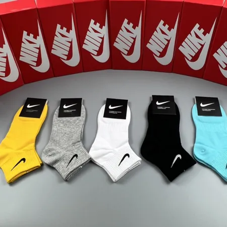 スーパーコピー ナイキ 靴下
