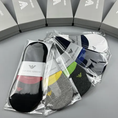  スーパーコピー アルマーニ 靴下