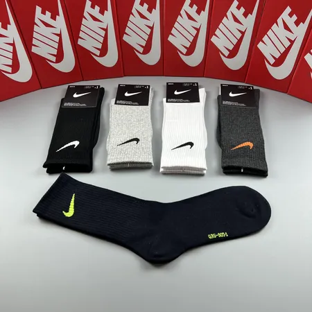 スーパーコピー ナイキ 靴下