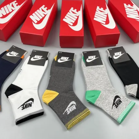 スーパーコピー ナイキ 靴下