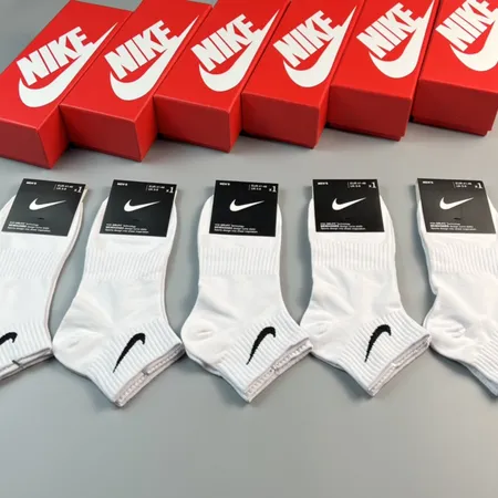 スーパーコピー ナイキ 靴下