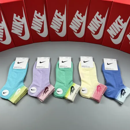 スーパーコピー ナイキ 靴下