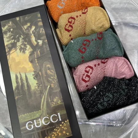 スーパーコピー グッチ 靴下