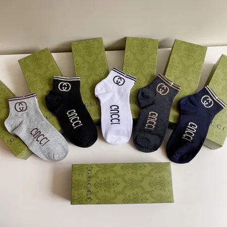 スーパーコピー グッチ 靴下