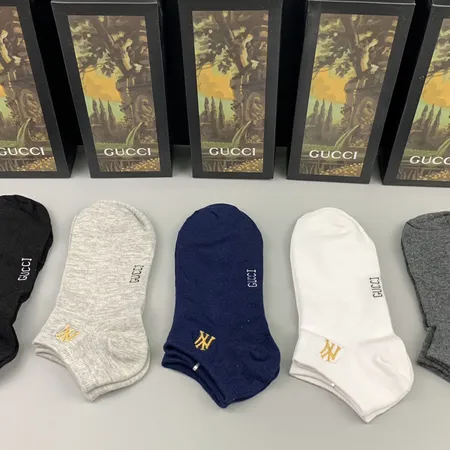 スーパーコピー グッチ 靴下