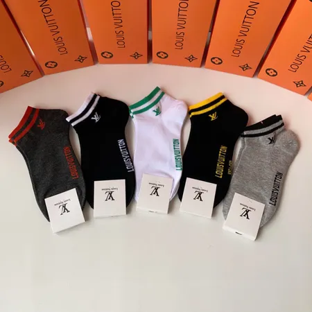 スーパーコピー ルイヴィトン 靴下