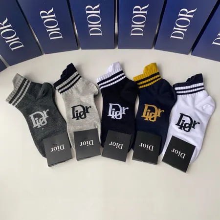  スーパーコピー ディオール 靴下