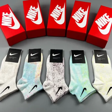 スーパーコピー ナイキ 靴下