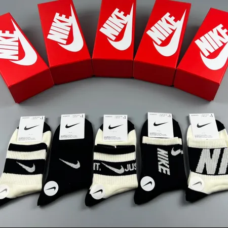 スーパーコピー ナイキ 靴下