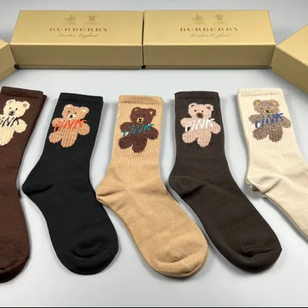 スーパーコピー バーバリー ス 靴下