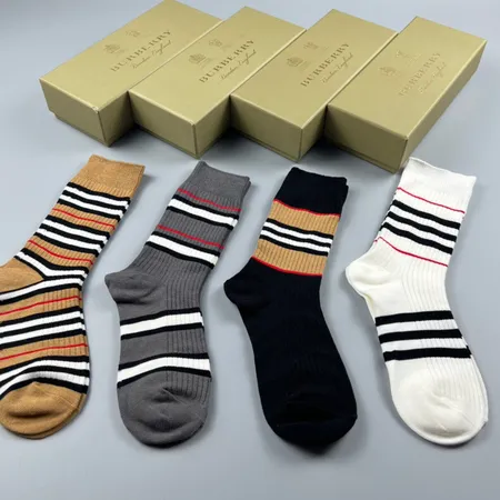 スーパーコピー バーバリー ス 靴下