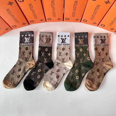 スーパーコピー ルイヴィトン 靴下
