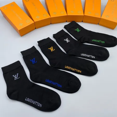 スーパーコピー ルイヴィトン 靴下