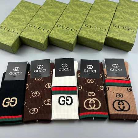 スーパーコピー グッチ 靴下