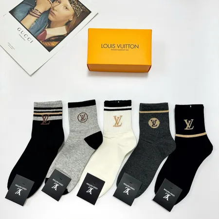  スーパーコピー ルイヴィトン 靴下