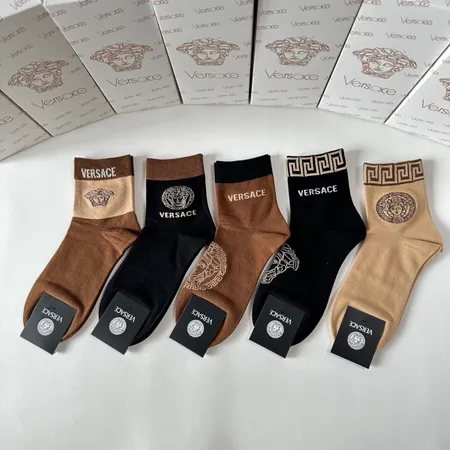 スーパーコピー ヴェルサーチ 靴下
