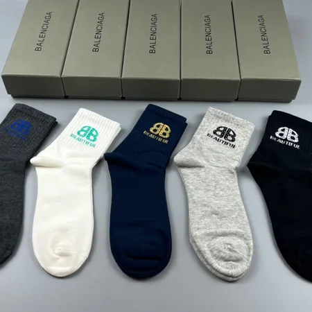  スーパーコピー セリーヌ 靴下