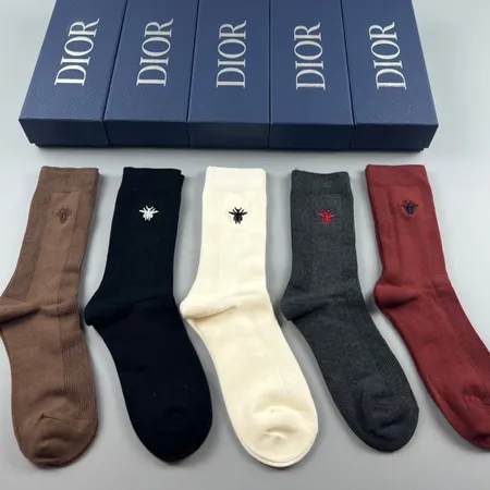 スーパーコピー ディオール 靴下
