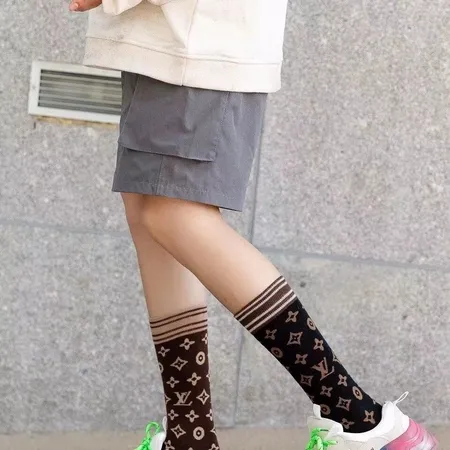  スーパーコピー ルイヴィトン 靴下