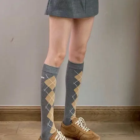  スーパーコピー ミュウミュウ 靴下