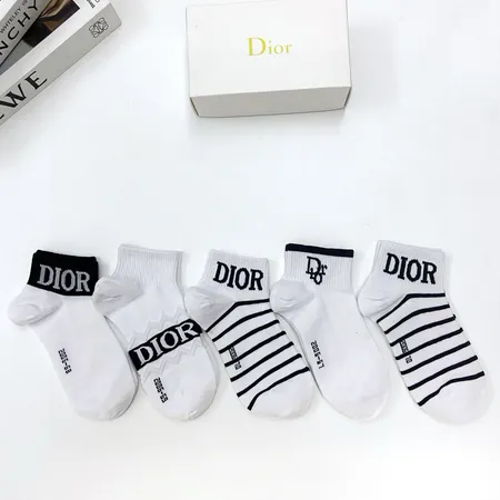 スーパーコピー ディオール 靴下
