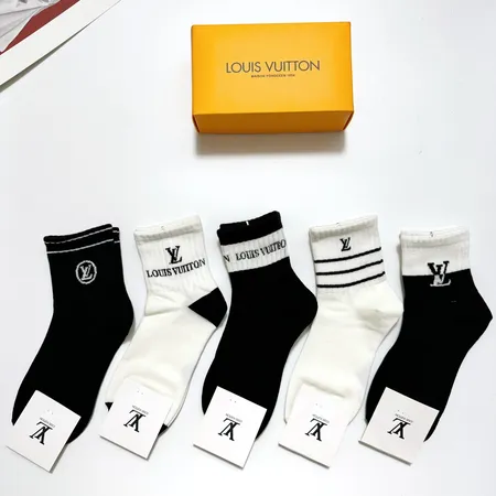  スーパーコピー ルイヴィトン 靴下