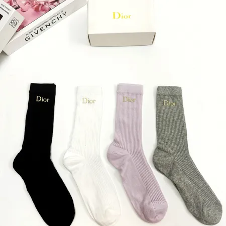  スーパーコピー ディオール 靴下