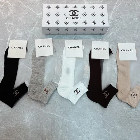 スーパーコピー シャネル 靴下