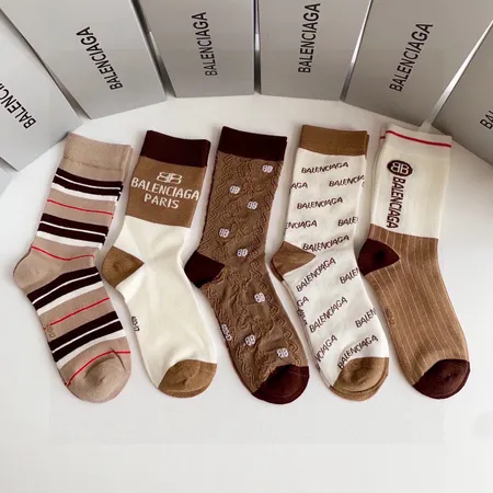 スーパーコピー バレンシアガ 靴下