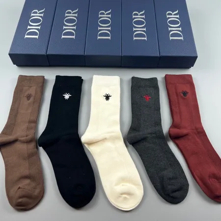 スーパーコピー ディオール 靴下